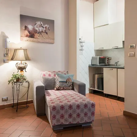Perfect Location In Center * Florence